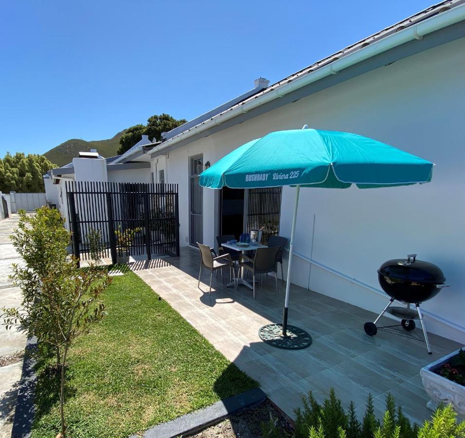 The Lily House Hotel Hermanus Ngoại thất bức ảnh