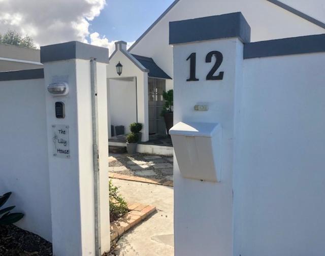 The Lily House Hotel Hermanus Ngoại thất bức ảnh